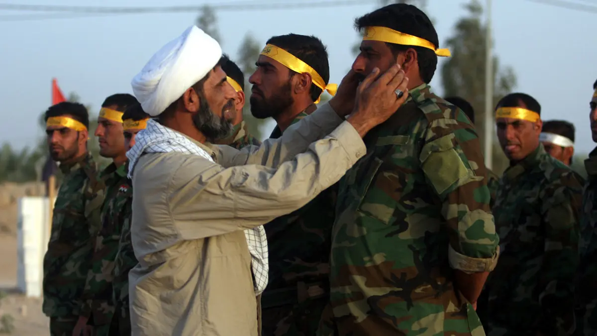 هكذا يُجند الحرس الثوري الإيراني الشباب الأفغان للحرب في سوريا