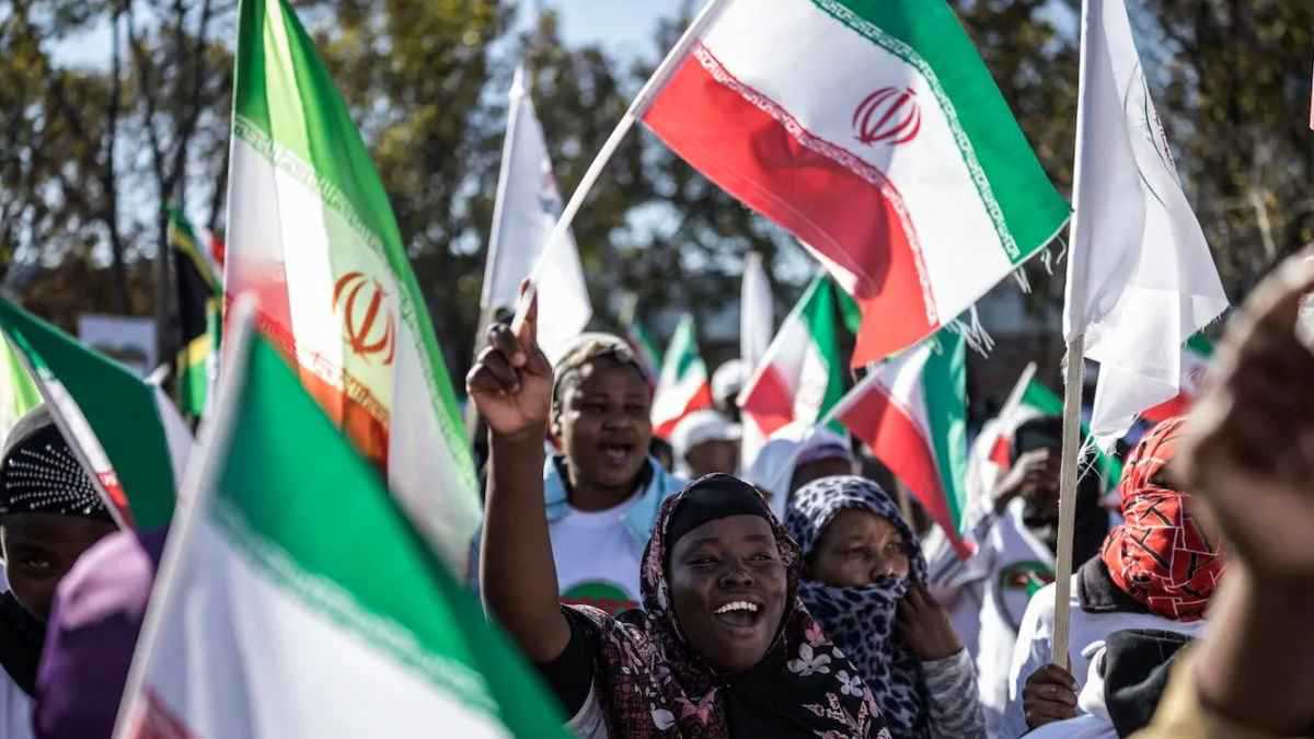 نفوذ واقتصاد.. إيران تتجه إلى أفريقيا لتعويض خسائر حرب الـ 12 يوماً