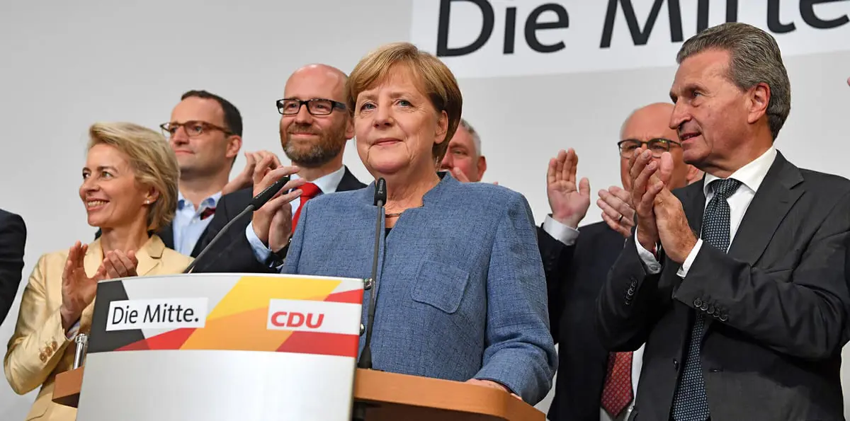 ميركل تحدد عدد اللاجئين إلى ألمانيا سنويًا عشية بدء محادثات تشكيل الحكومة الجديدة