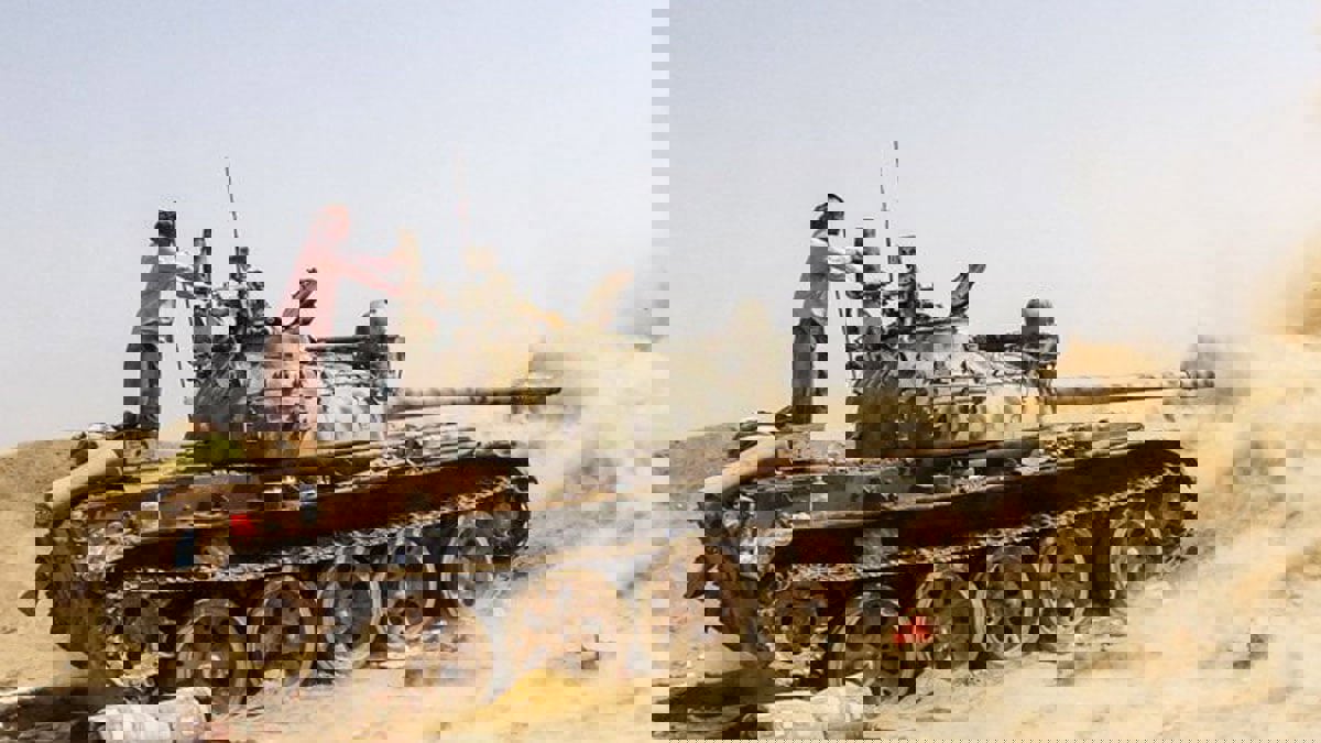 "المليشيات الإخوانية" تقصف قوات الانتقالي الجنوبي في أبين بالدبابات وتقتل جنديين