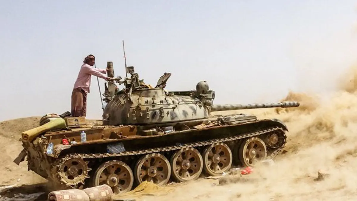 "المليشيات الإخوانية" تقصف قوات الانتقالي الجنوبي في أبين بالدبابات وتقتل جنديين