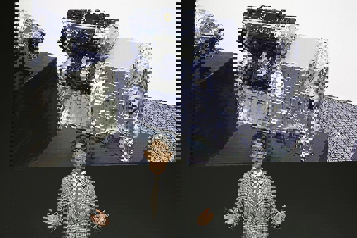 تويوتا تكشف عن محركات جديدة للسيارات تعمل بالوقود الأخضر