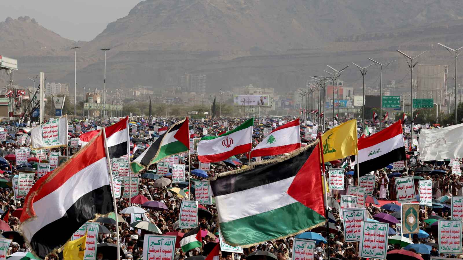 "قائمة الـ40 مطلوباً".. خطر الاغتيالات يطارد كبار قادة إيران