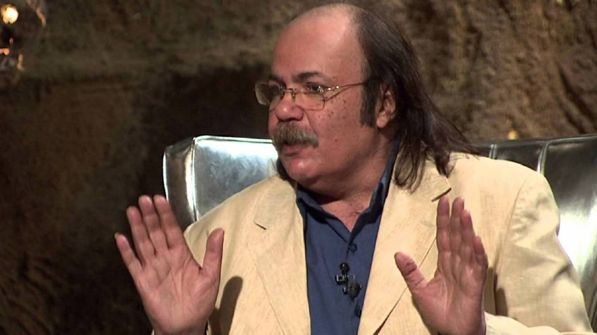 مهرجان الإسكندرية السينمائي يفتتح دورته الـ35 بلمسة وفاء للراحل طلعت زكريا