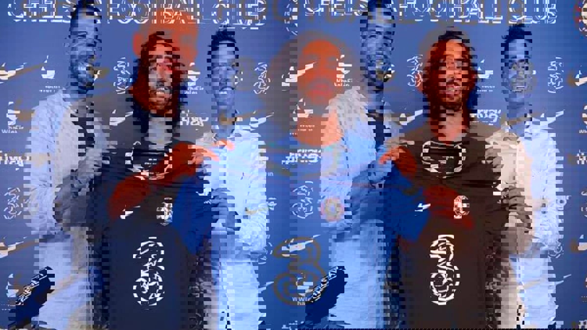 رسميا.. تشيلسي يتفق مع برايتون على ضم كوكوريلا