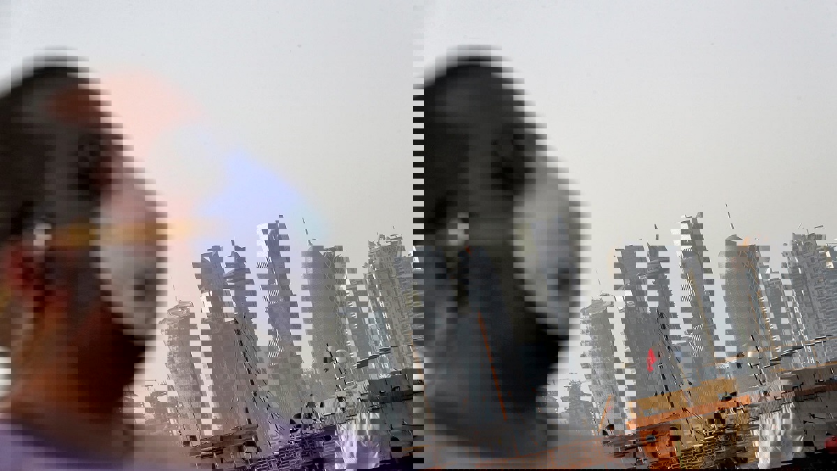 روائح تثير الشكوك.. هل تحرق قطر جثث ضحايا كورونا؟