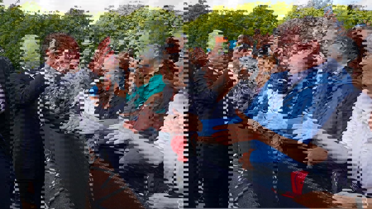 مجلس اعتلاء العرش يعلن رسميًا تشارلز ملكًا لبريطانيا