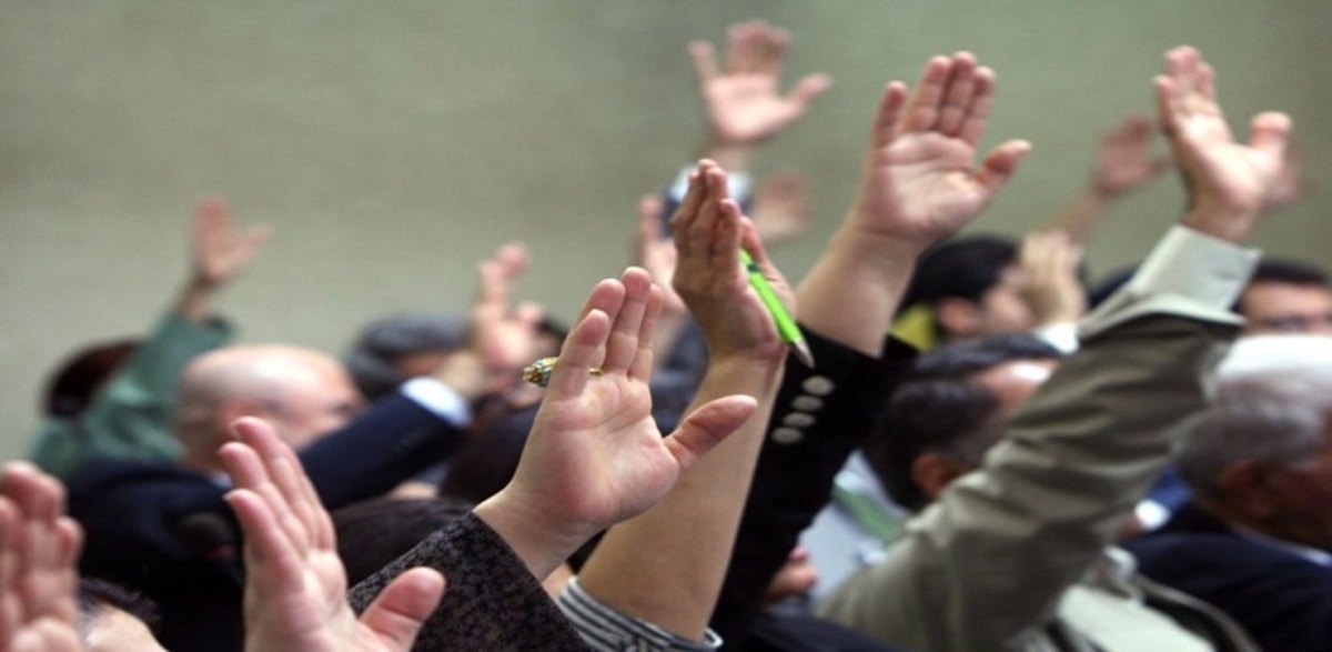 البرلمان العراقي يصوّت على التشكيل الوزاري وسط احتجاج بعض النواب‬