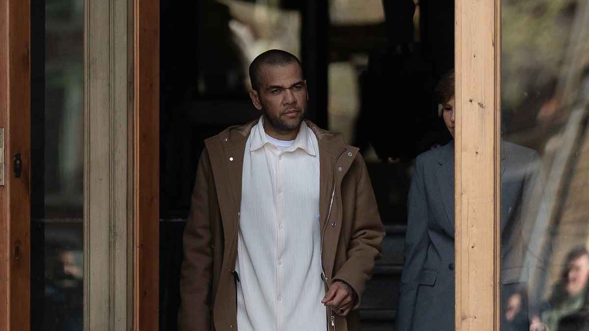 رغم البراءة.. النيابة الإسبانية تصدم أسطورة برشلونة