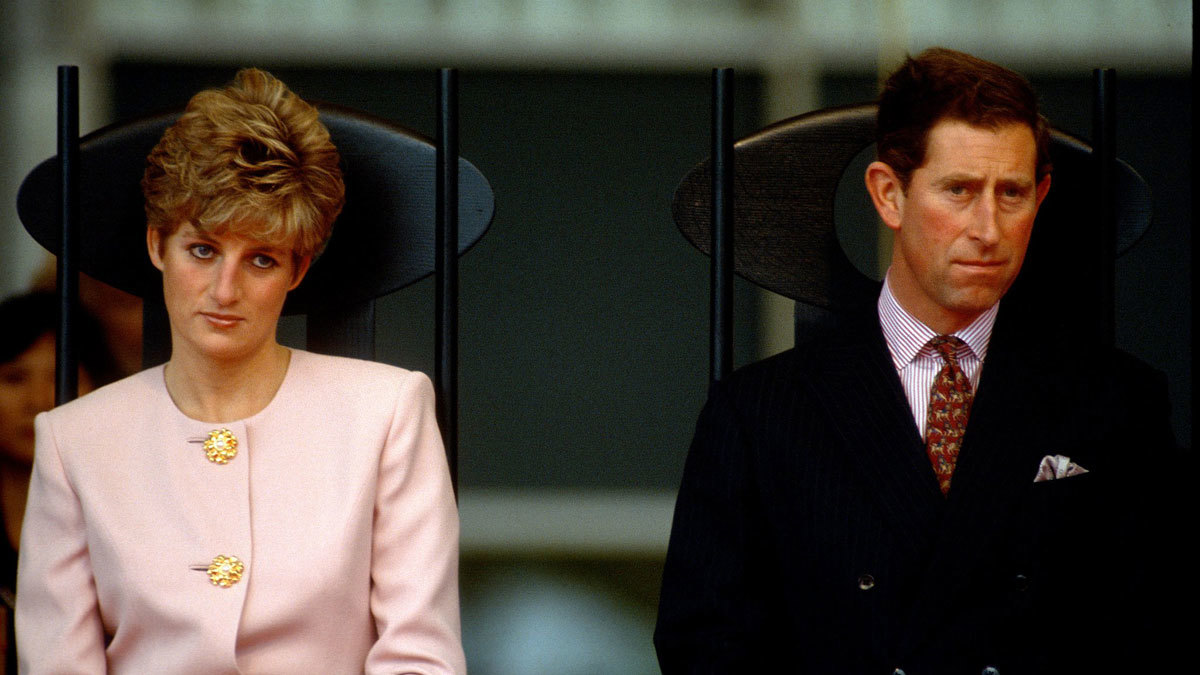 ولي العهد البريطاني الأمير تشارلز يعترف: زواجي من ديانا كان "خطأ فادحا"