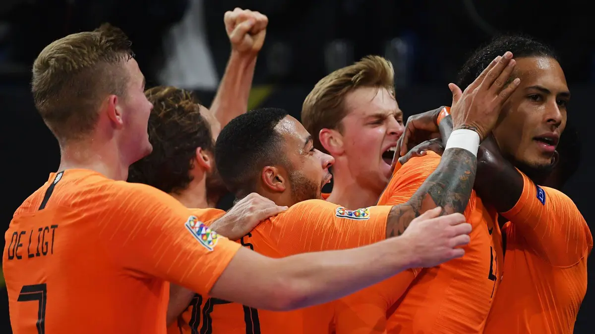 هولندا تعبر آيرلندا الشمالية بثلاثية في تصفيات يورو 2020 (فيديو)