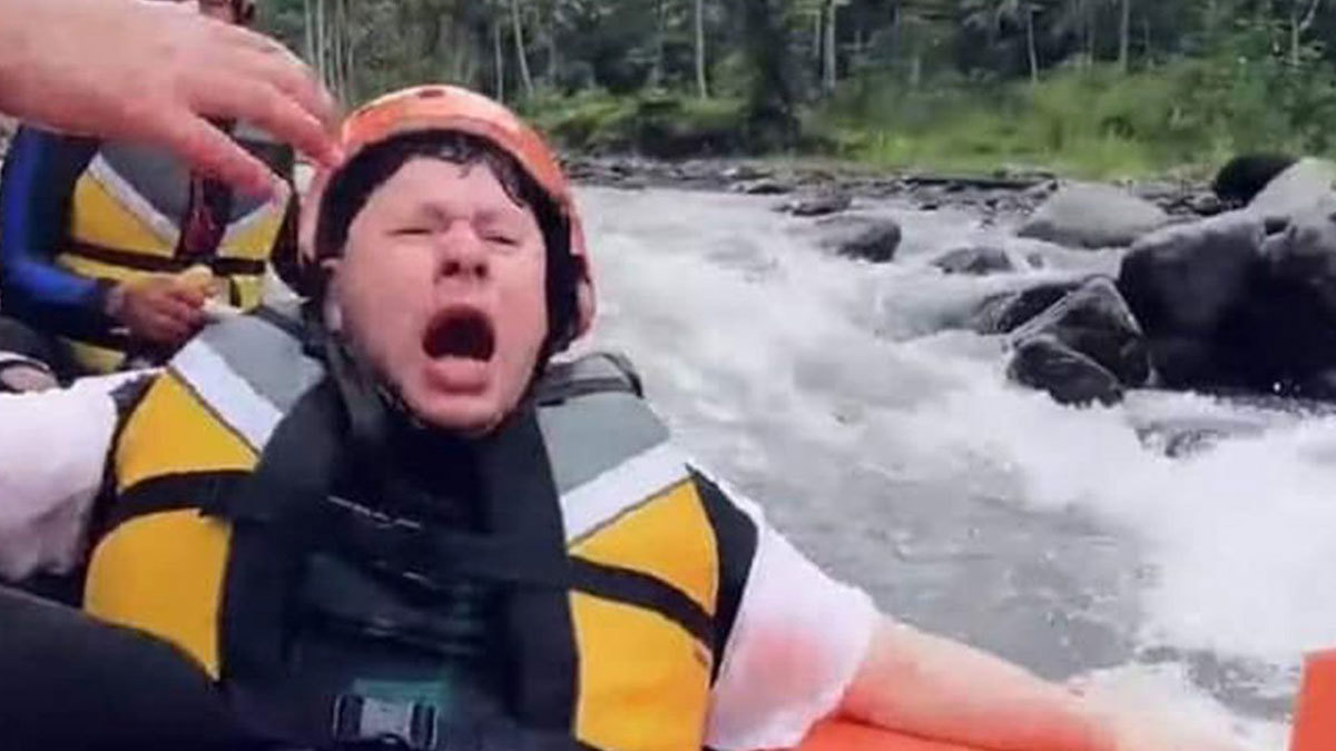 رضا عبدالعال: أطالب رامز جلال بالاعتذار لي عن مقدمته "الفاجرة" في "رامز في الشلال" (فيديو)