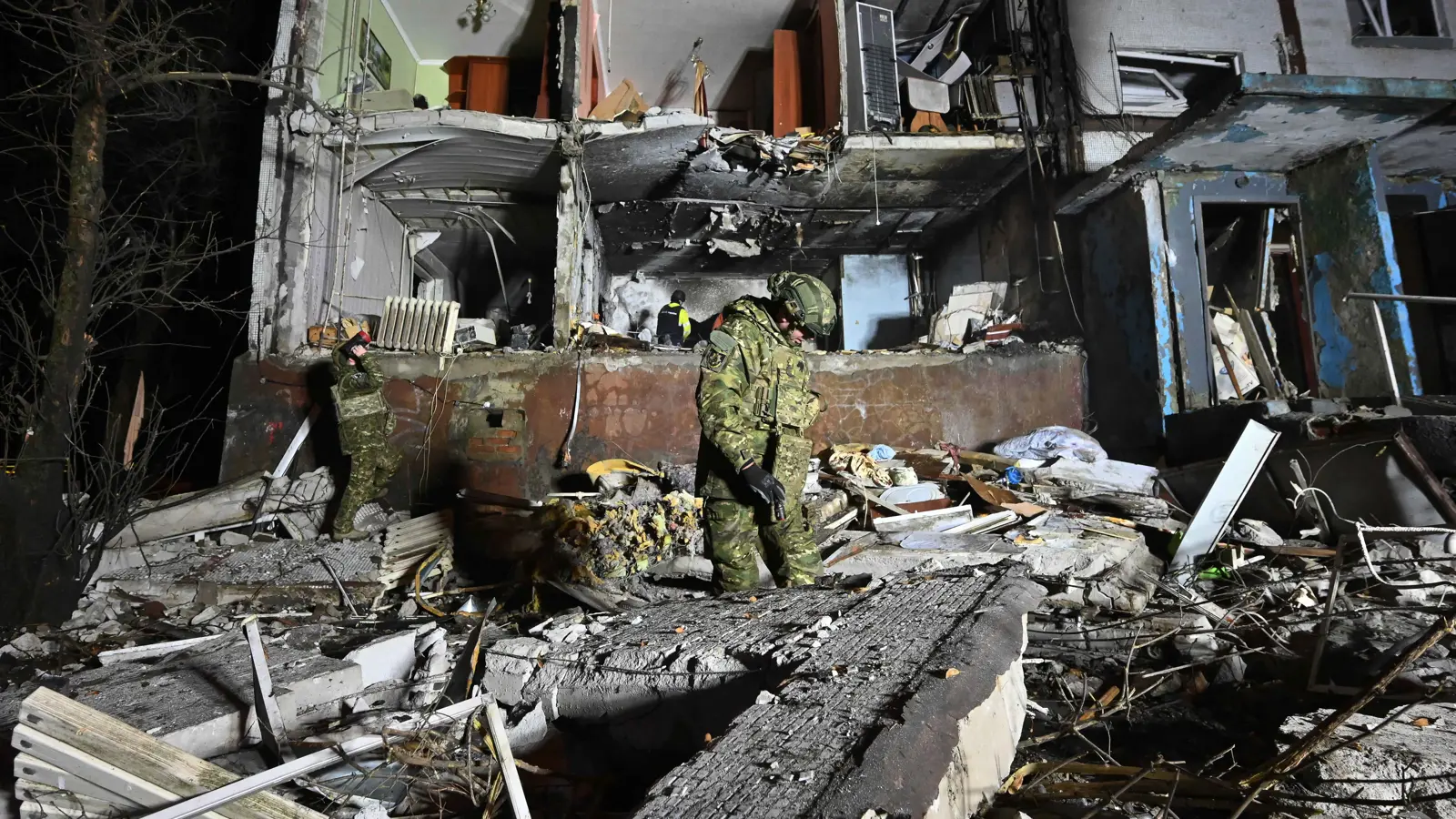 بالصواريخ والمسيرات.. تصاعد وتيرة الهجمات بين روسيا وأوكرانيا