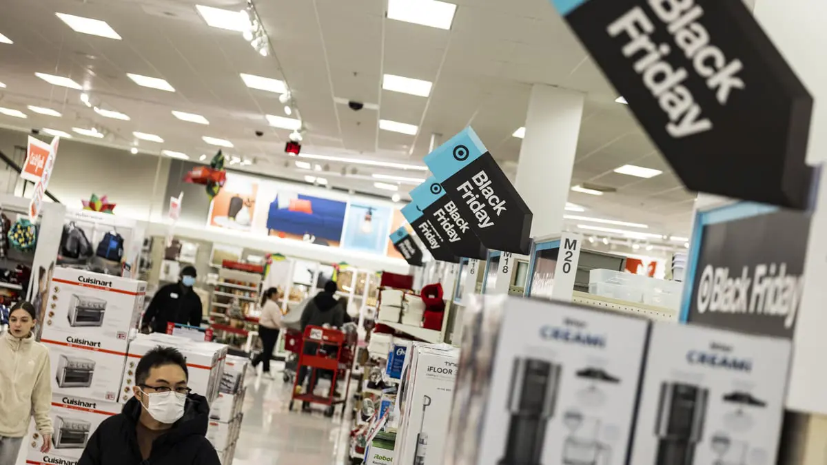 مبيعات "الجمعة السوداء" عبر الإنترنت تبلغ 9 مليارات دولار في أمريكا