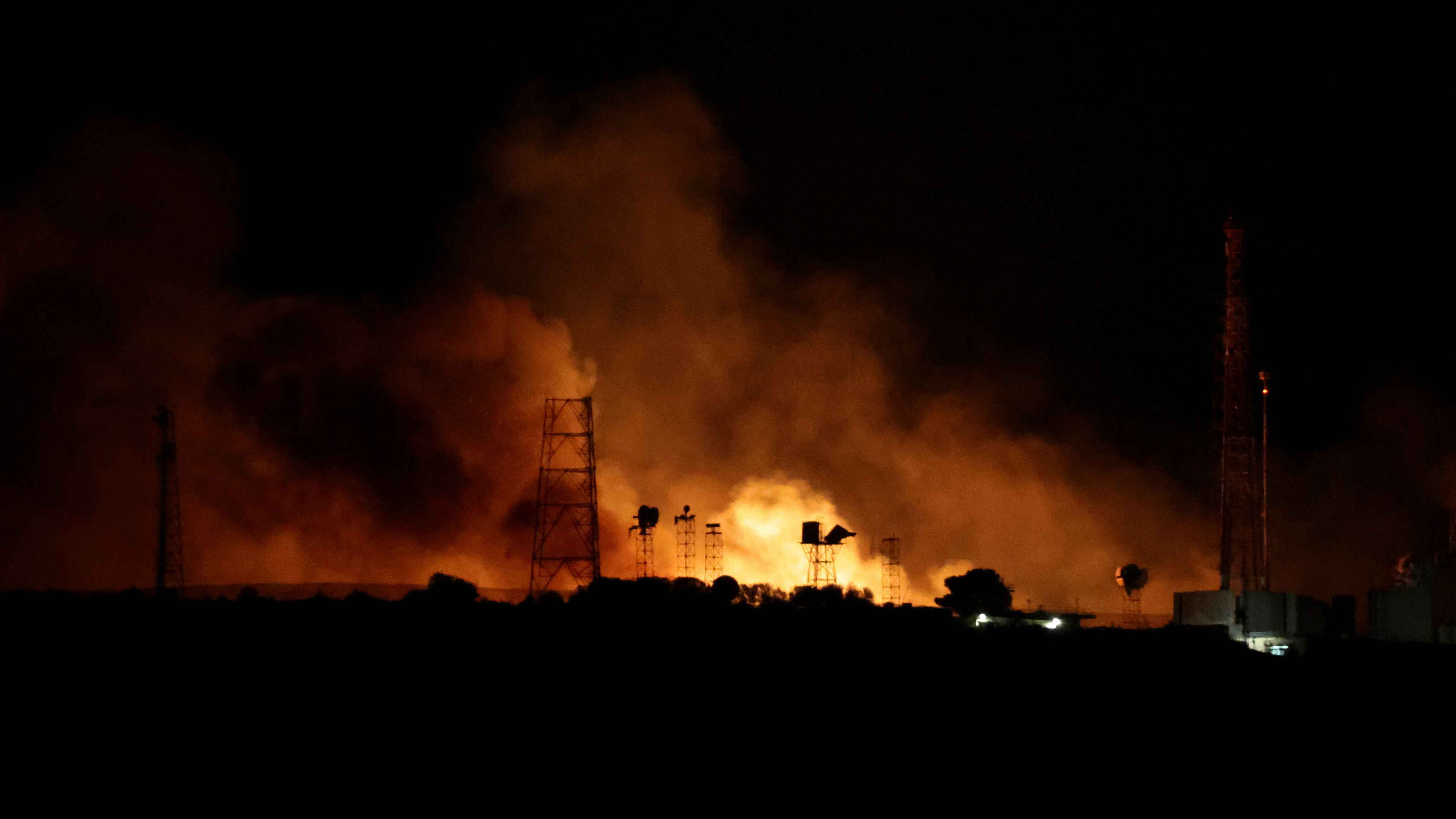 مقتل 6 إثر غارة إسرائيلية على النبطية في جنوب لبنان