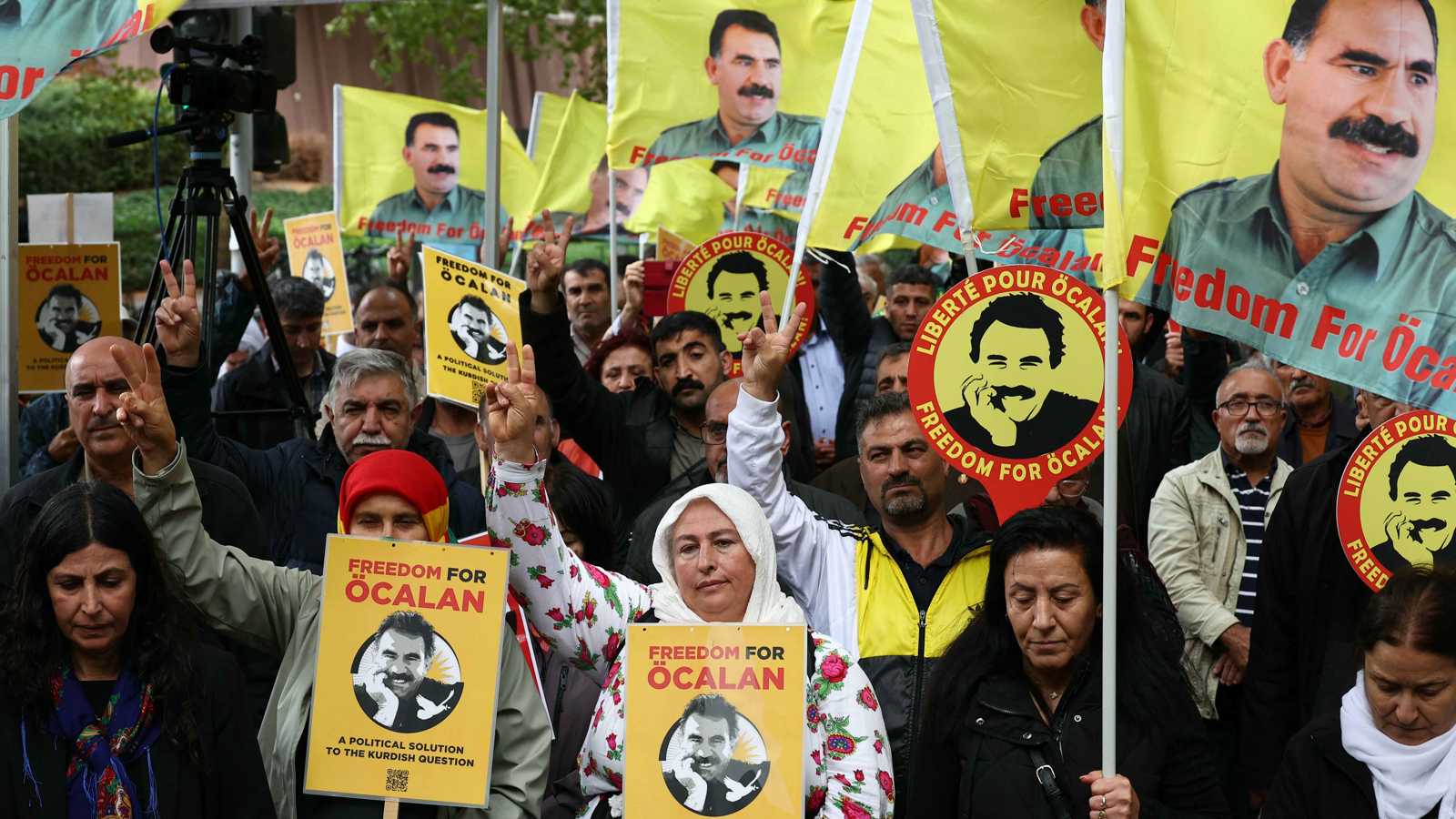 جدل تركي قبيل "اللقاء التاريخي".. نواب يستعدون لزيارة أوجلان