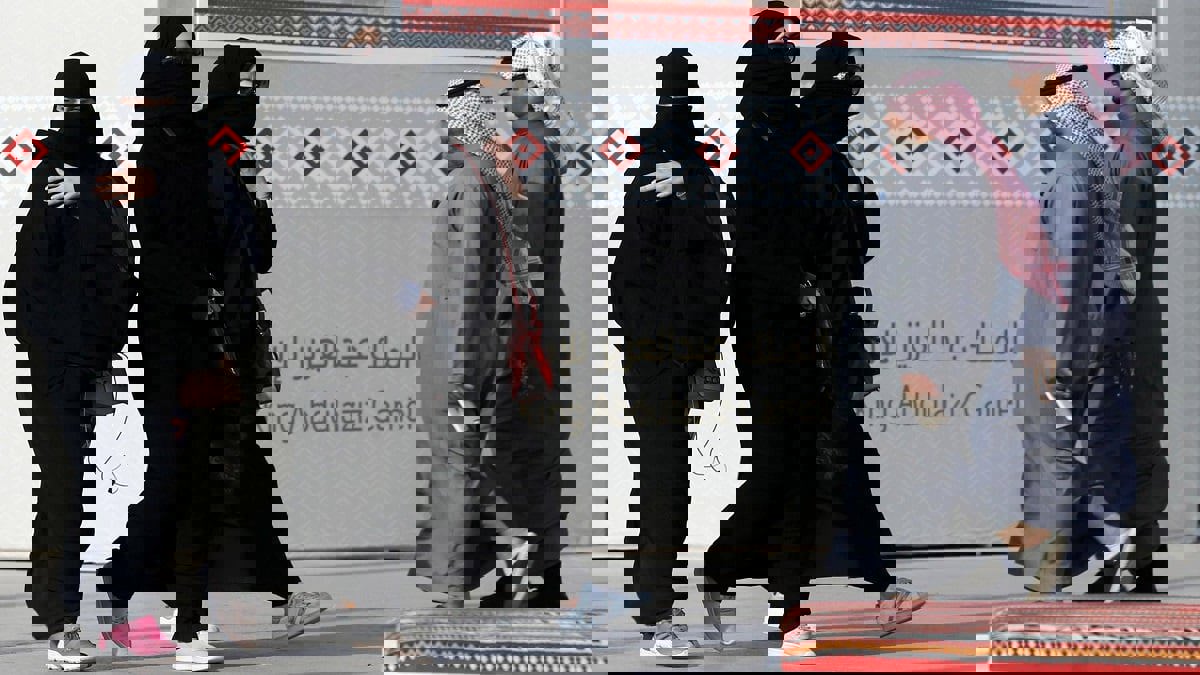 شابة سعودية تواجه تهمة غريبة تتعلق بالتحرش