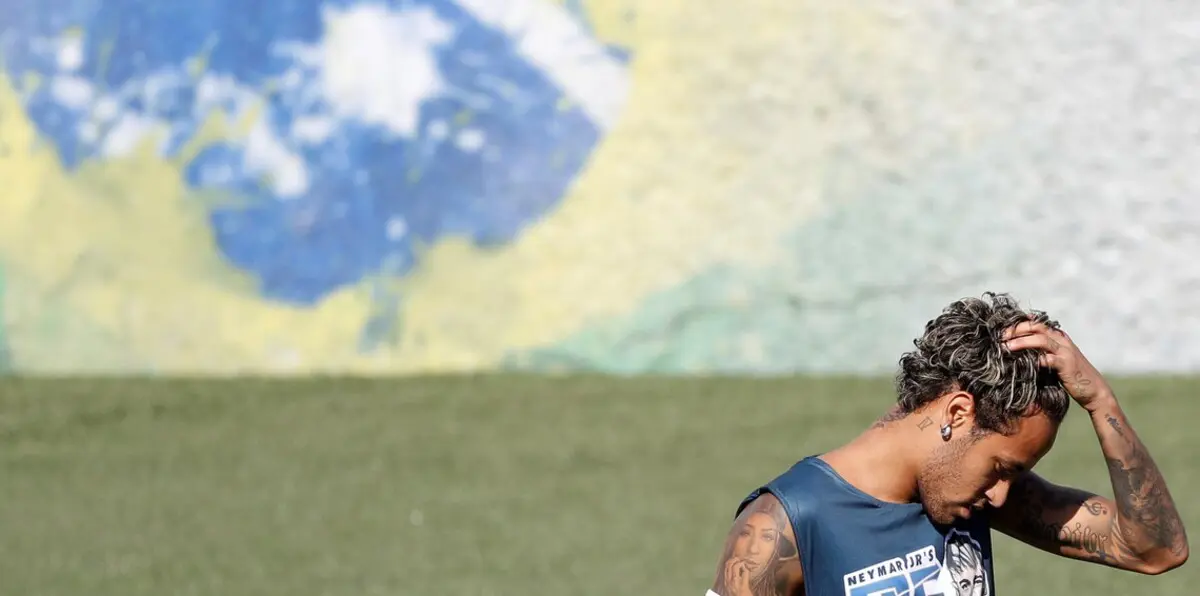 5 أسباب تدفع نيمار للرحيل عن برشلونة