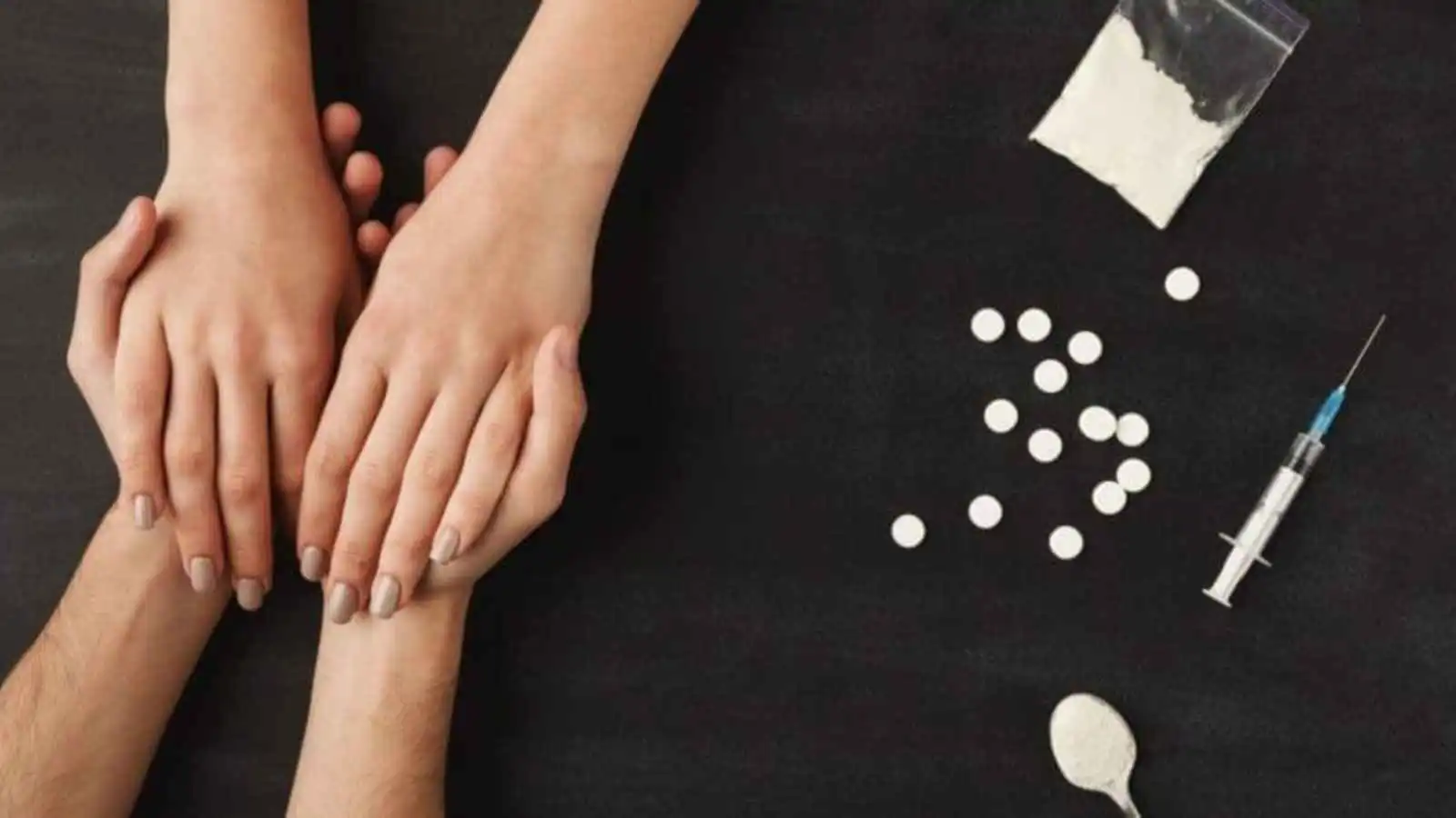 مصر.. إغلاق 15 مركزاً "غير مرخص" لعلاج الإدمان (صور)