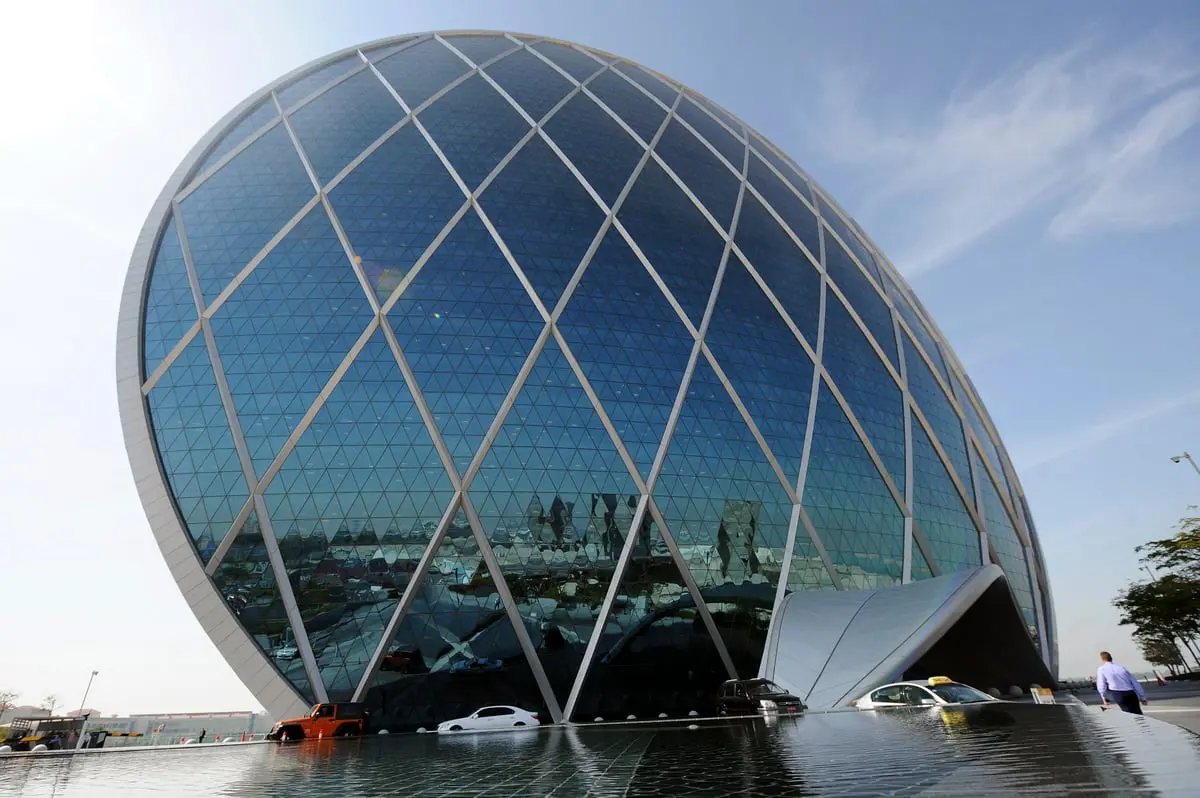 "الدار العقارية" الإماراتية تستحوذ على "لندن سكوير"