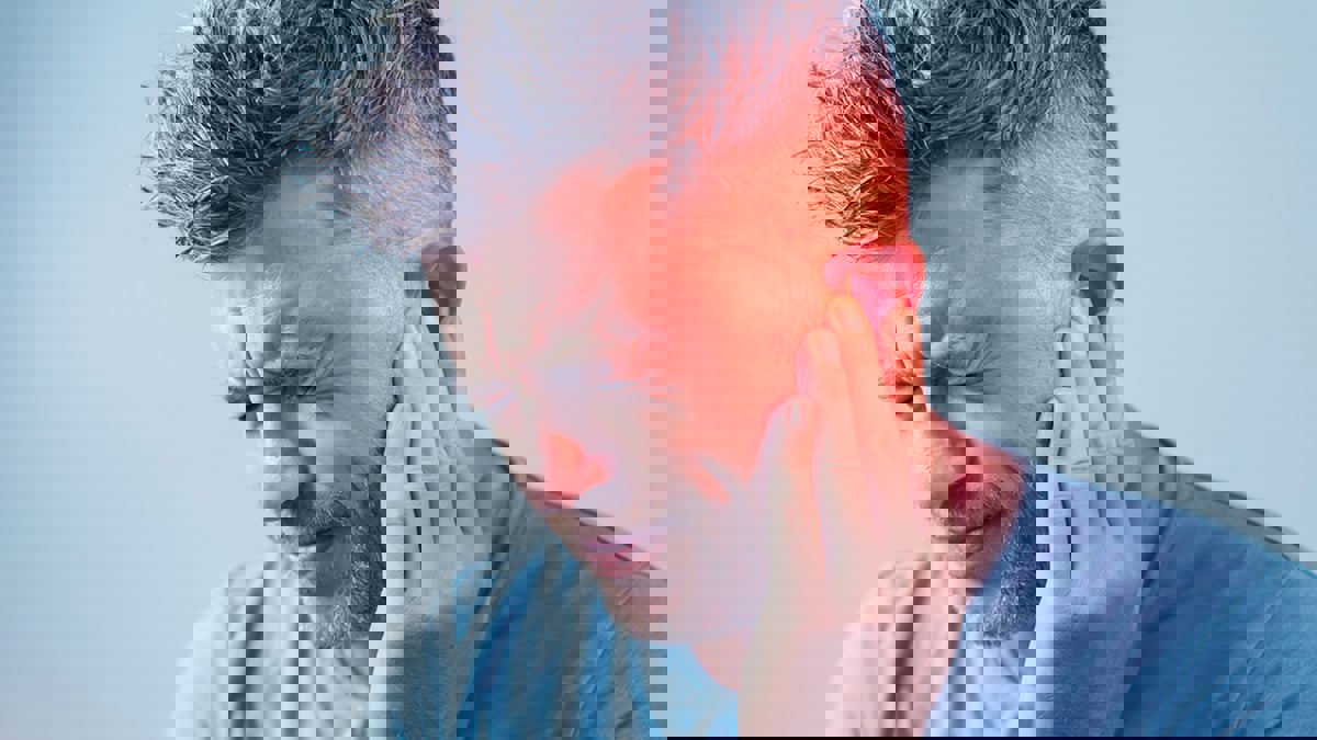 أبحاث تكشف عن علاقة مهمة بين فقدان السمع والخرف