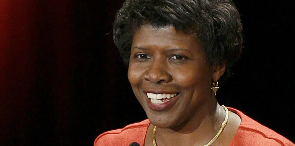 وفاة الإعلامية الأمريكية الشهيرة جوين أيفيل عن 61 عامًا