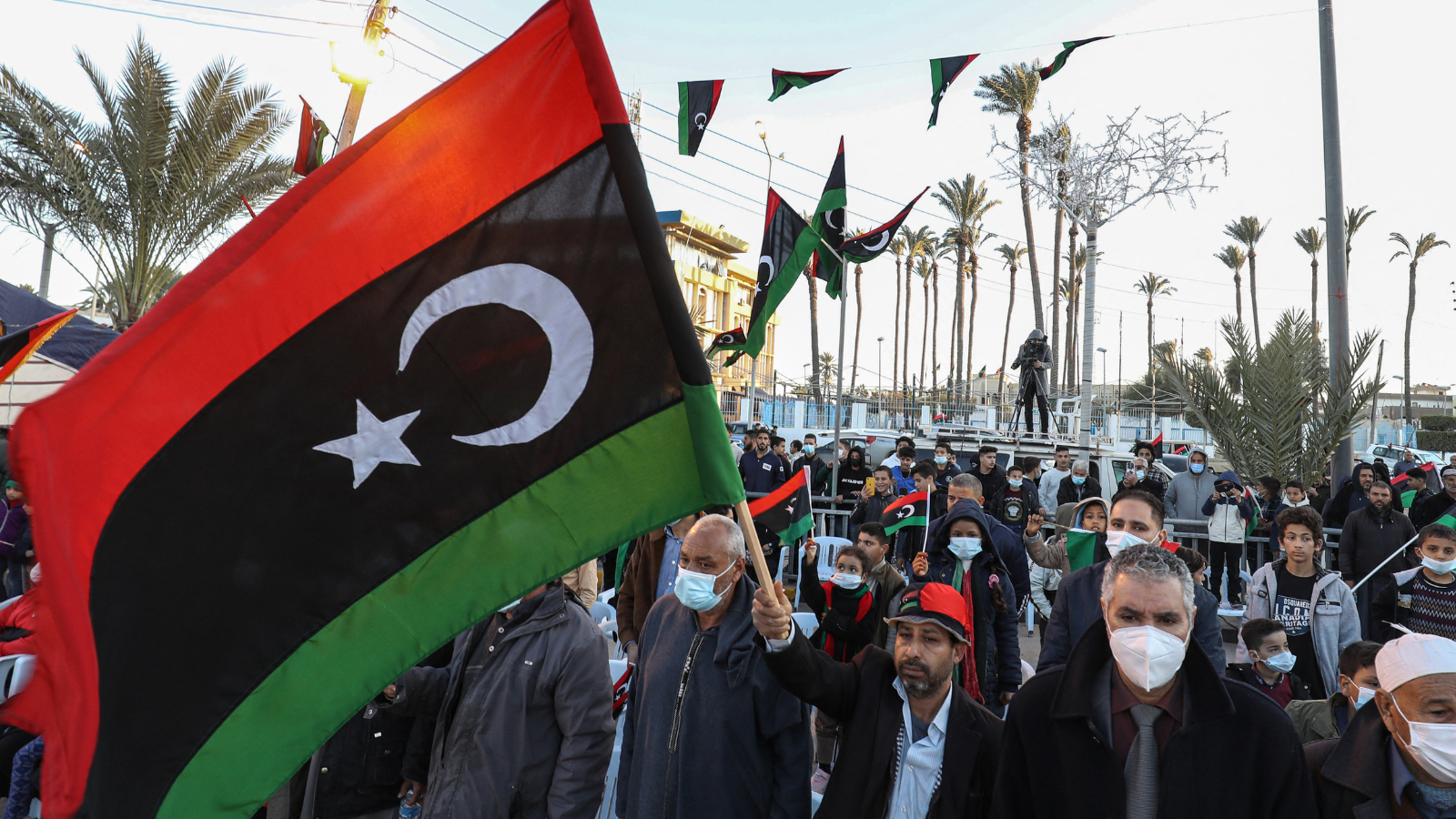 "قانون المصالحة" يعمق الانقسام بين البرلمان والرئاسي الليبي