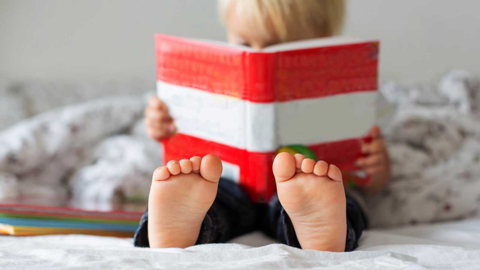 براتب خيالي.. عائلة تبحث عن معلم خاص لرضيع عمره سنة واحدة