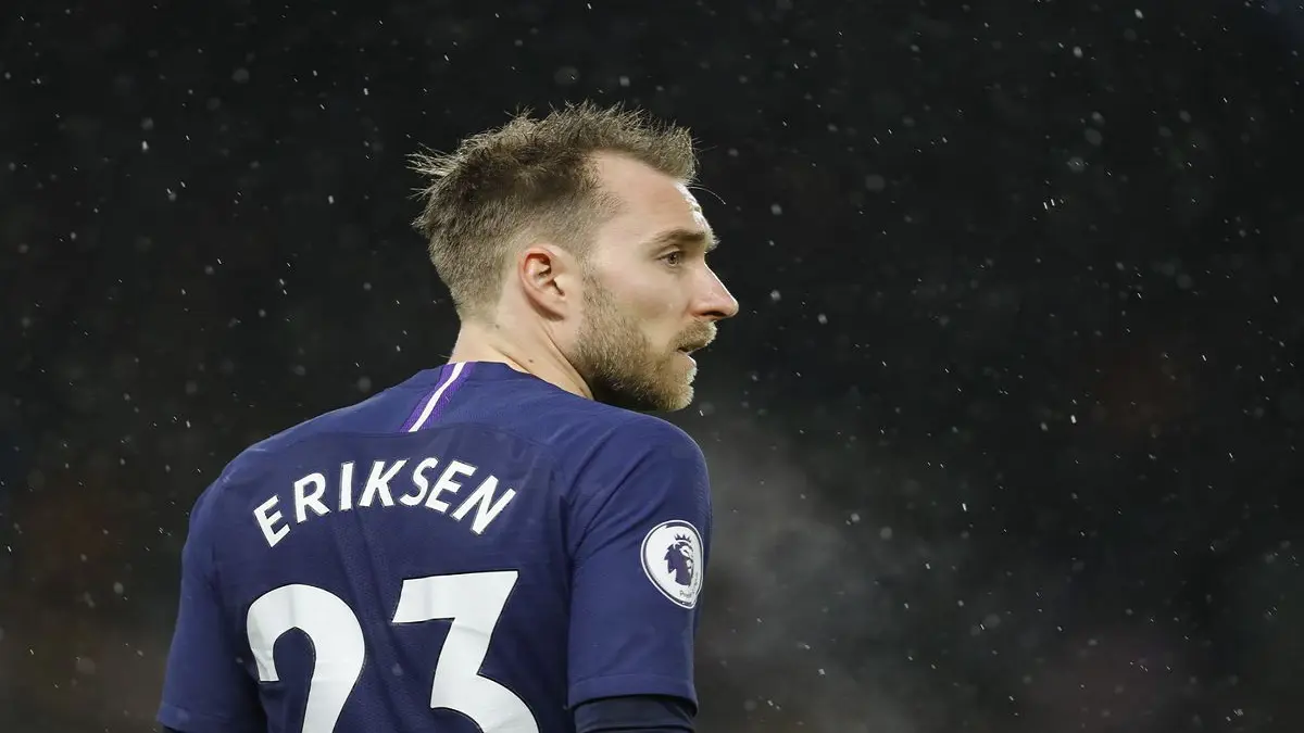 تقارير: برشلونة ينقض على إريكسين قبل نهاية الميركاتو الشتوي