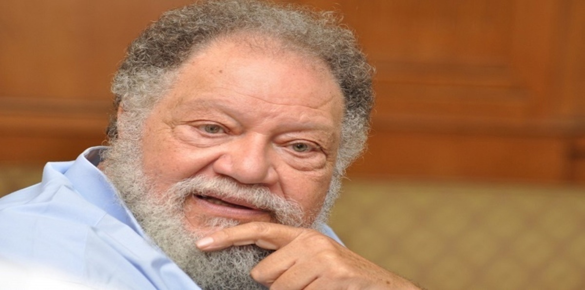 لماذا غادر يحيى الفخراني تونس غاضبًا قبل اختتام أيام قرطاج المسرحية؟