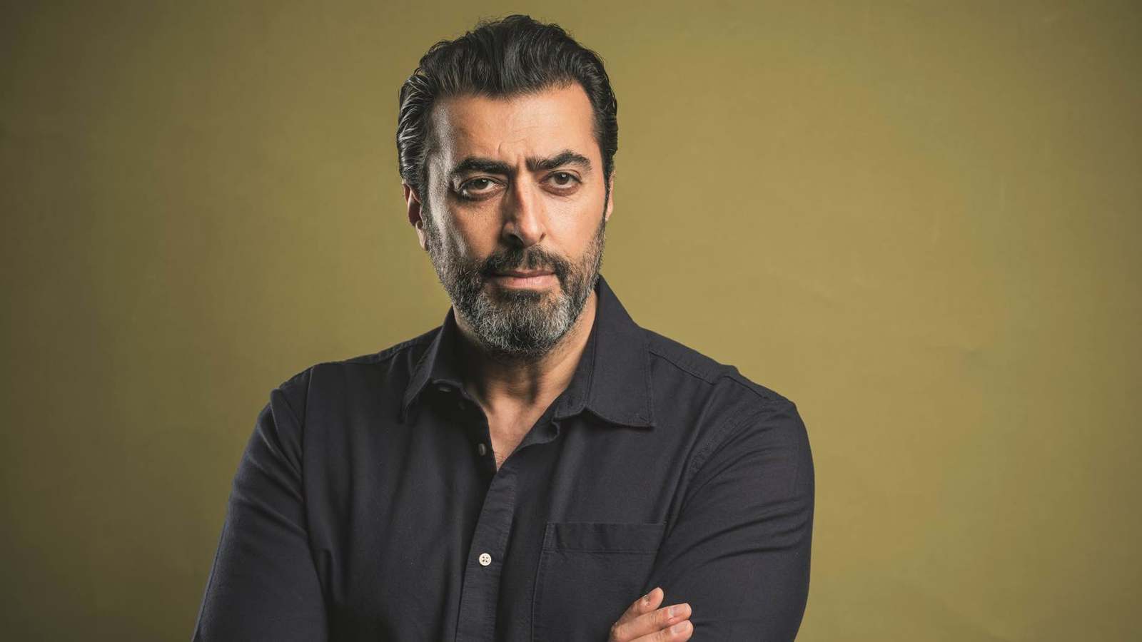 بعد جدل وغياب.. باسم ياخور يعود إلى سوريا (صور)