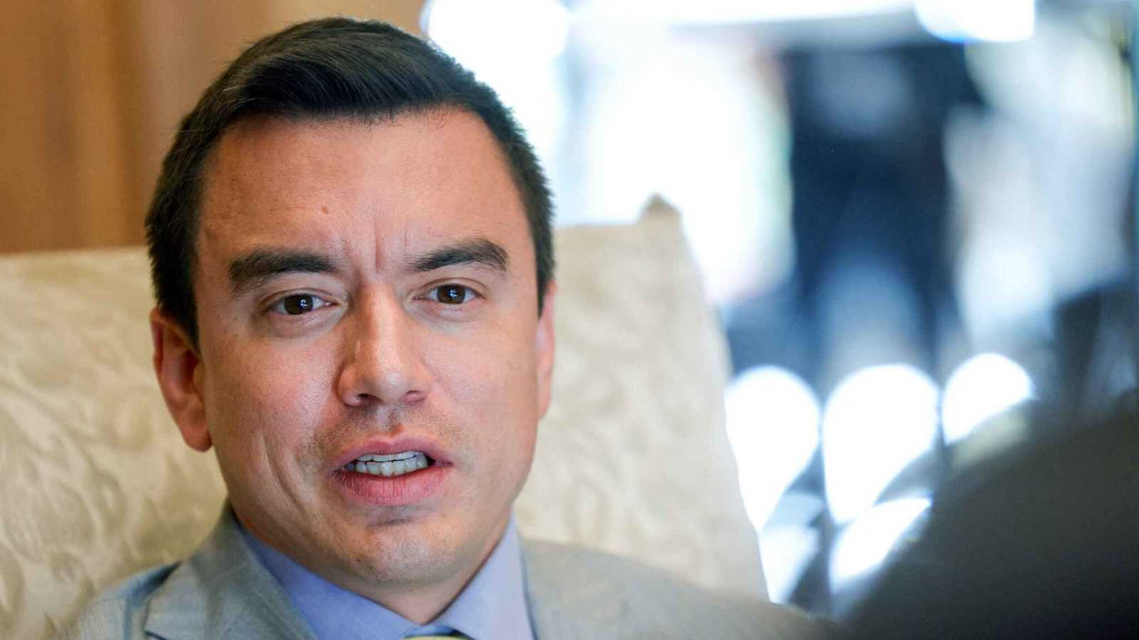 "بالشوكولاتة والمربى".. محاولة اغتيال رئيس الإكوادور