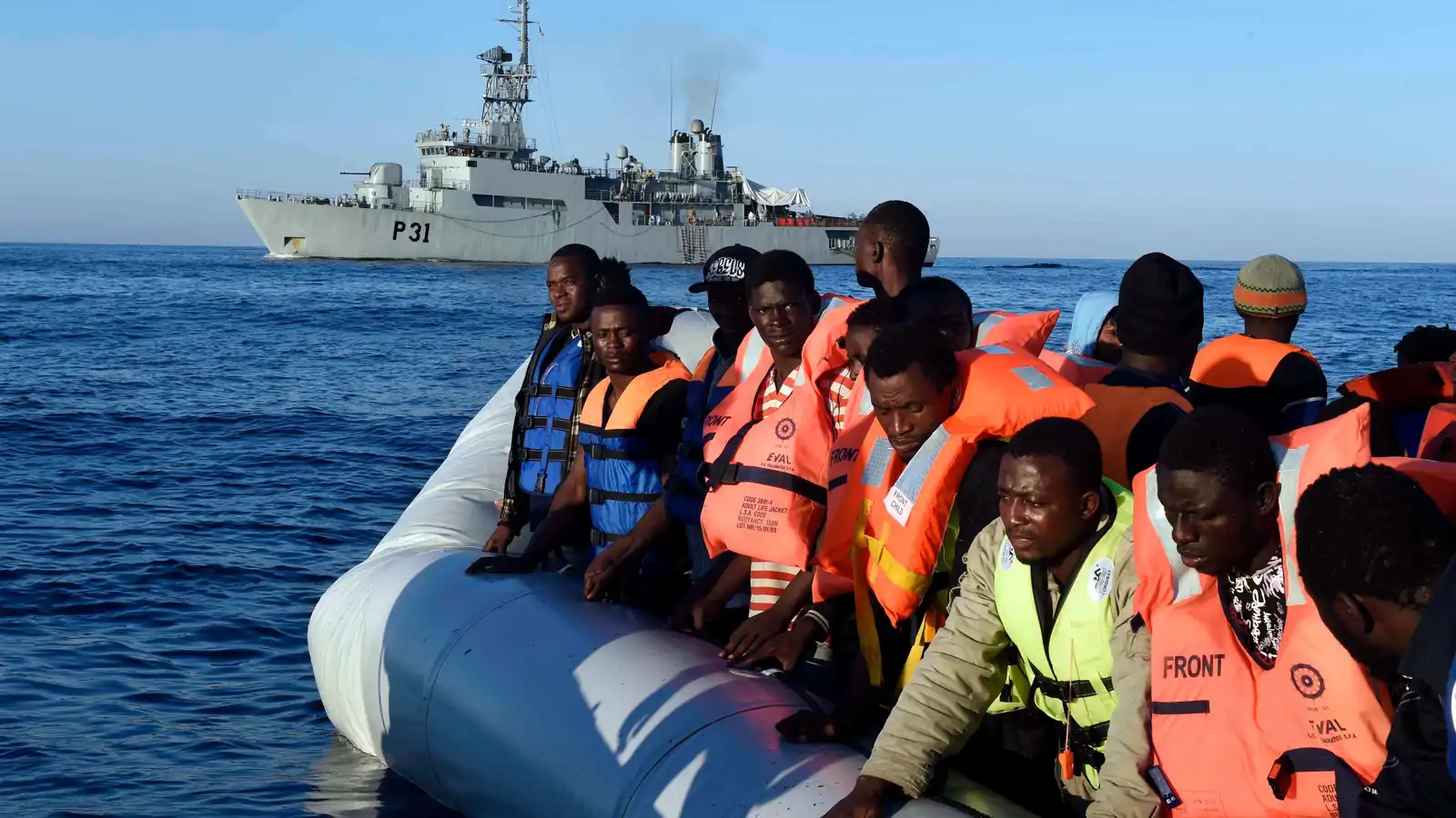 "الهجرة" بين السياسة والقيم.. هل تستسلم أوروبا لنفوذ اليمين المتطرف؟