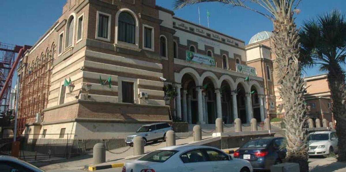 مسلحون مجهولون يختطفون مسؤول الميزانية بحكومة الوفاق الليبية