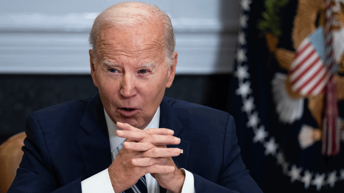 لوفيغارو: بايدن يضع "حق الإجهاض" على رأس حملته الانتخابية