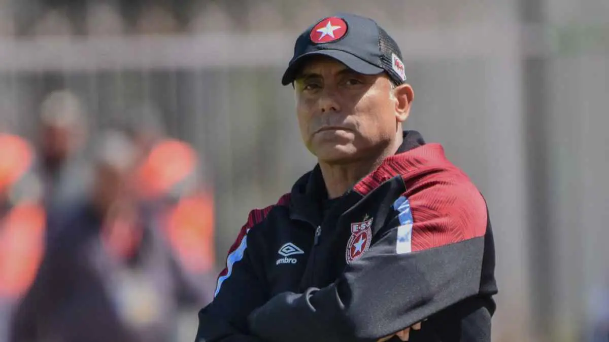 رسميا.. النجم الساحلي يعلن عودة محمد المكشر لمنصب المدرب الأول