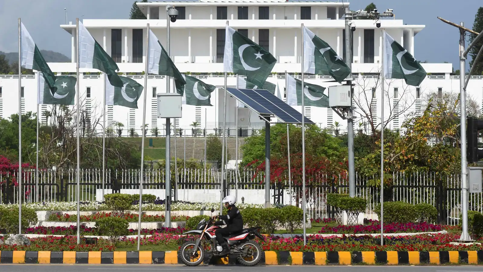 مسؤول أمريكي: لا اتفاق مع طهران على ما سيتم التفاوض بشأنه