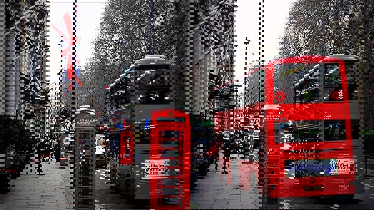 رجل يقتل زوجته بعدما أجبرها على إعلان حبها له