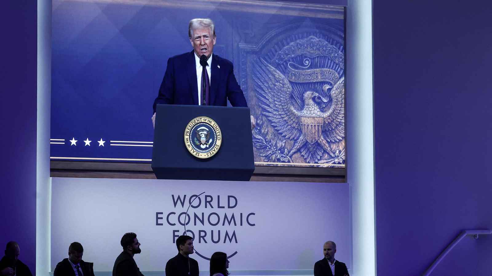 ترامب: أنجزت خلال أيام ما فشلت فيه إدارة بايدن طوال 4 سنوات