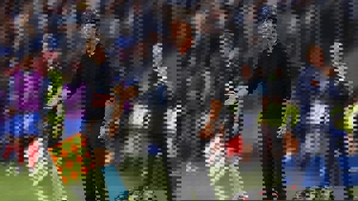 رئيس الاتحاد الألماني ينفي نيته إقالة لوف من قيادة المانشافت