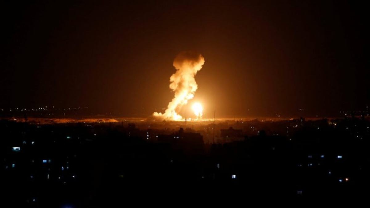 الجيش الإسرائيلي يقصف أهدافًا لحماس في غزة