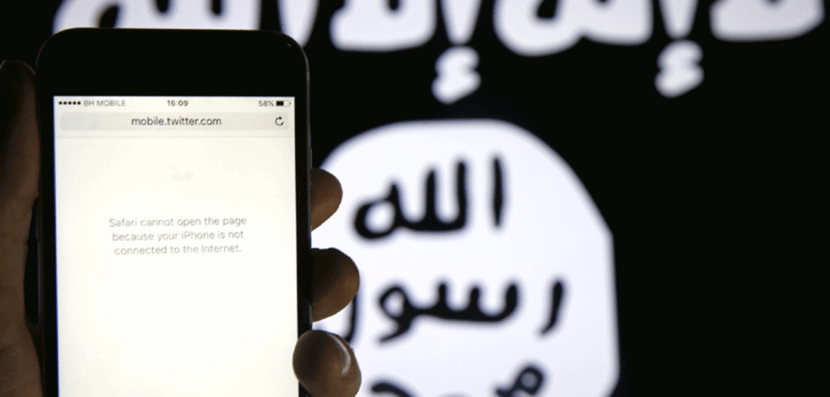 دعوى قضائية ضد فيسبوك وتويتر وغوغل بتهمة "الترويج" لداعش