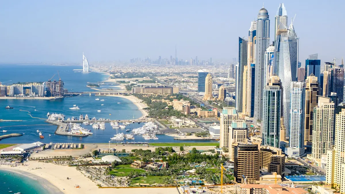 دبي.. 6.7 مليار دولار استثمارات أجنبية مباشرة في 2020
