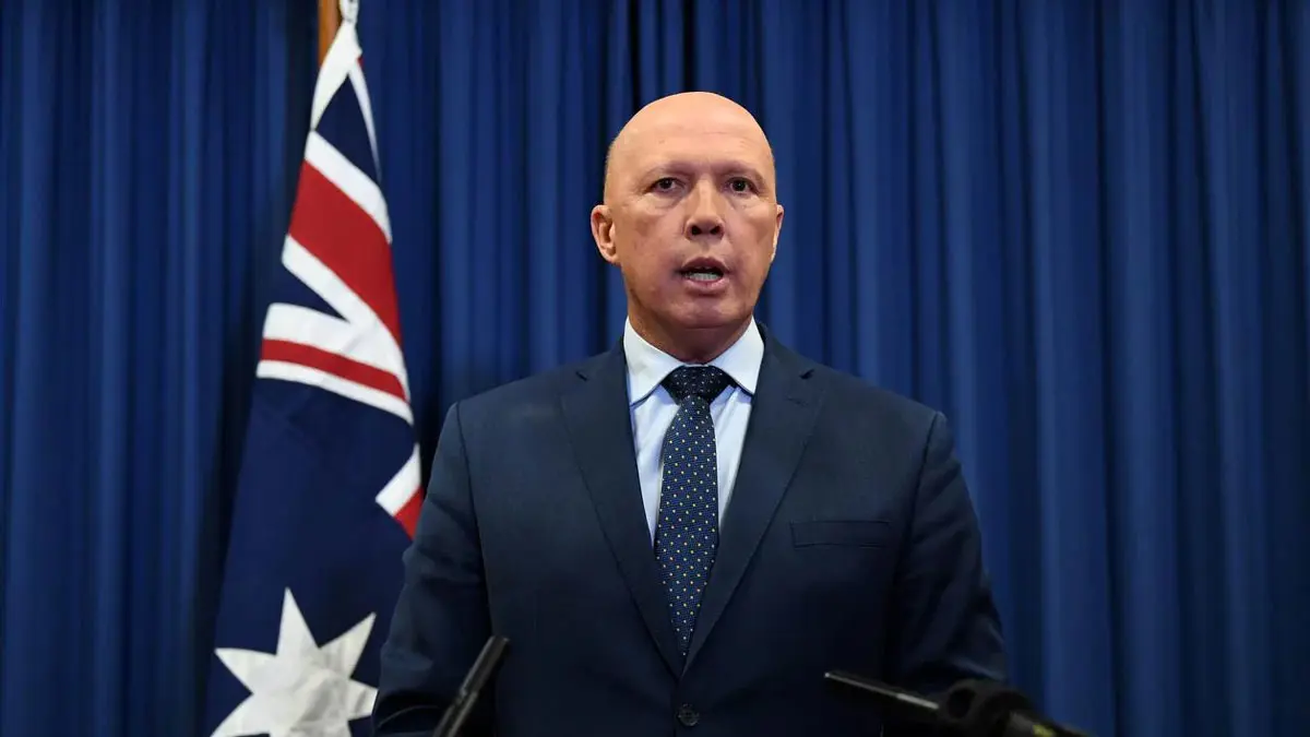 في سابقة من نوعها.. أستراليا تنزع جنسية رجل دين إسلامي جزائري المولد