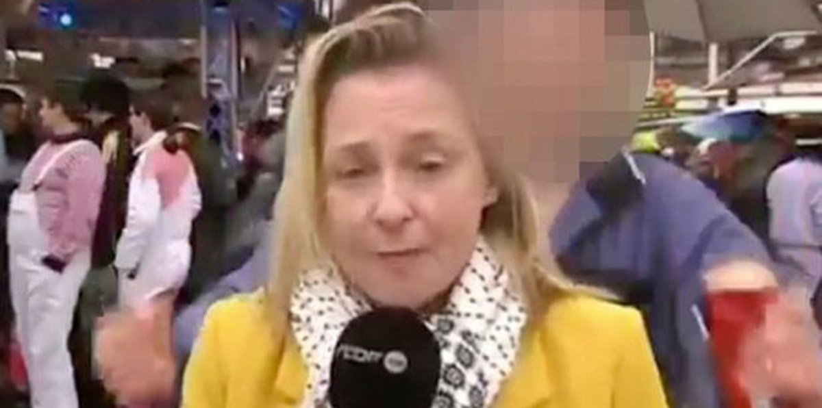 تحرش جنسي بمراسلة تلفزيونية على الهواء