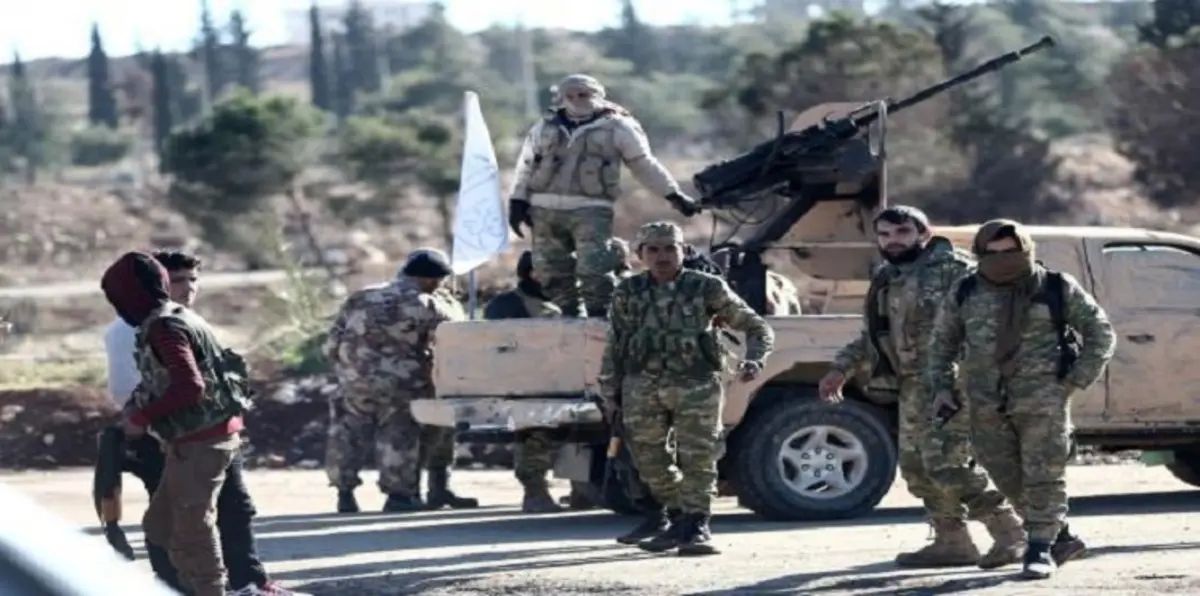 المرصد السوري: المعارضة تسيطر على 40 بلدة وقرية في حماة خلال 48 ساعة