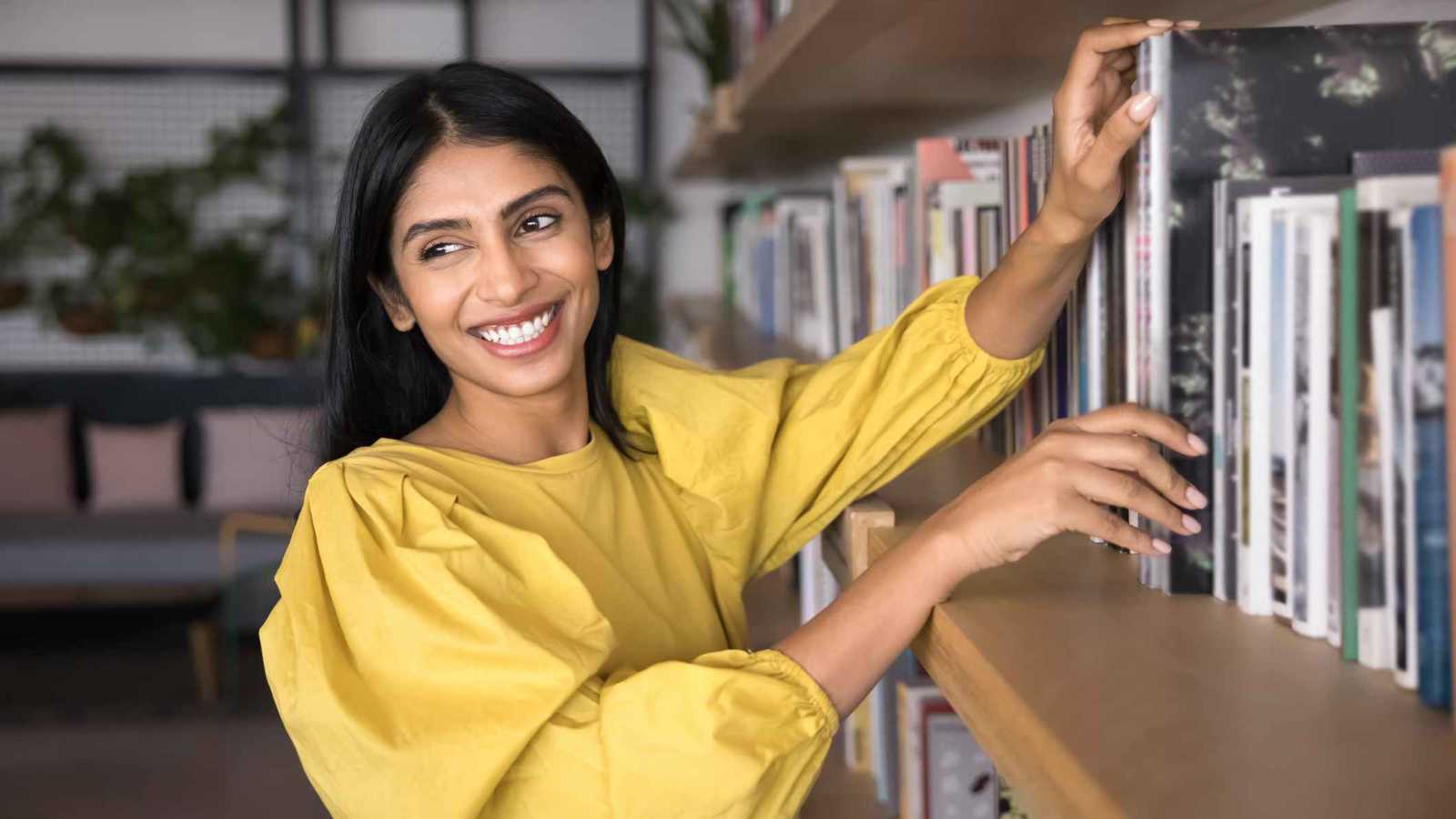 "أندية القراءة" ..ظاهرة جديدة تنعش الأدب العربي