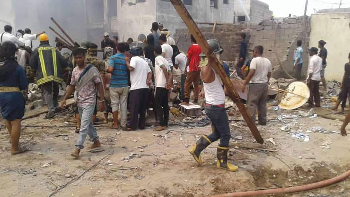 اليمن.. قتيل و11 جريحًا في انفجار مخزن سلاح للحوثيين بالحديدة (فيديو)