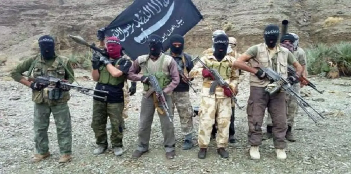 قتلى وجرحى إثر هجوم لـ"جيش العدل" على مقر للقوات الإيرانية