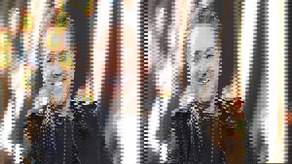 بعد 53 عاما.. مروان خوري يودع العزوبية ويعلن موعد زواجه